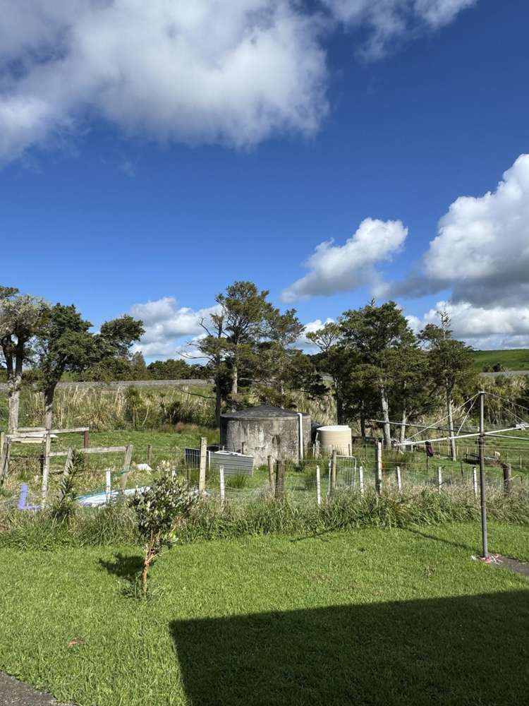 8 Huarau Station Road Maungaturoto_9