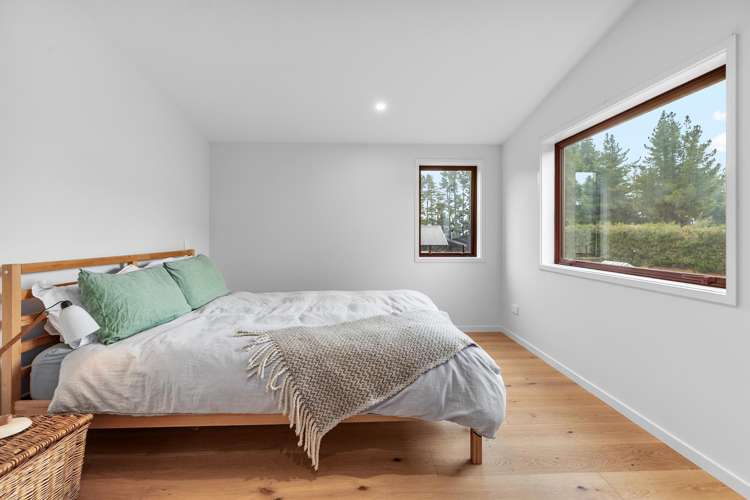 7 Moonraker Place Lake Hawea_10