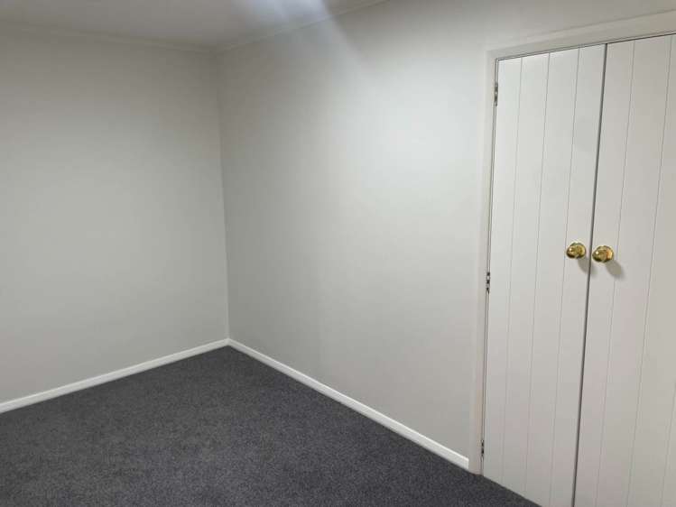 161 Te Atatu Road Te Atatu South_13