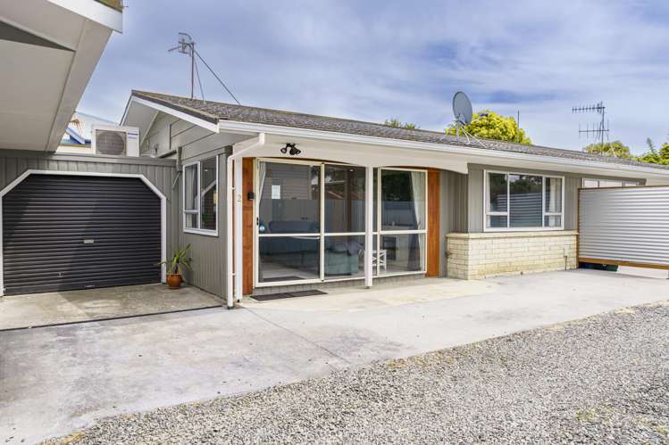 2/33 Latham Street Napier South_11