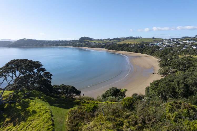 8 Bayside Drive Coopers Beach_14
