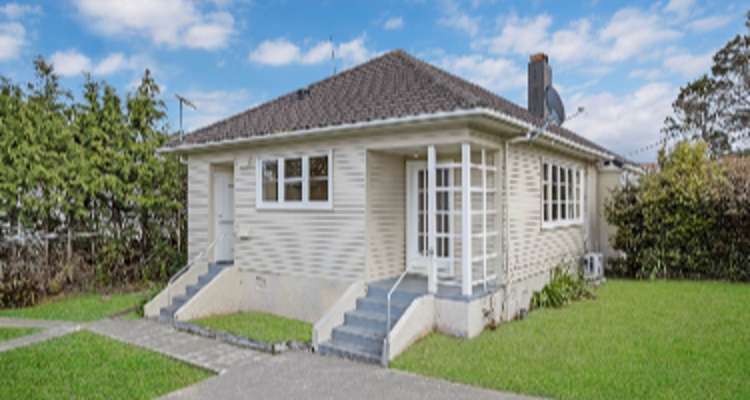 4 Fairlands Avenue_0