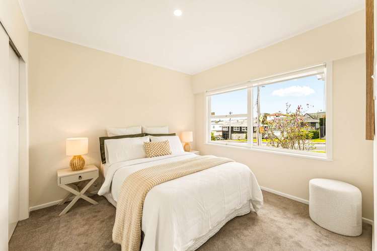 1/16 Bond Crescent Forrest Hill_6