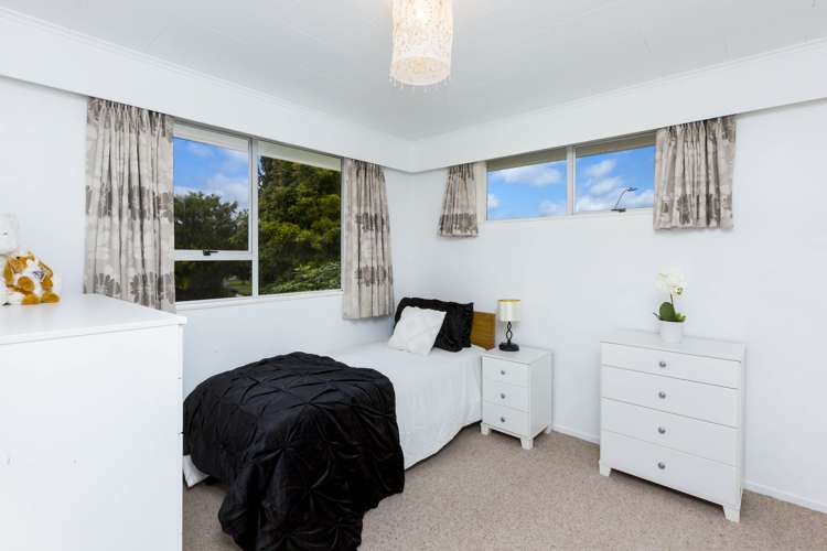 108 California Drive Totara Park_14