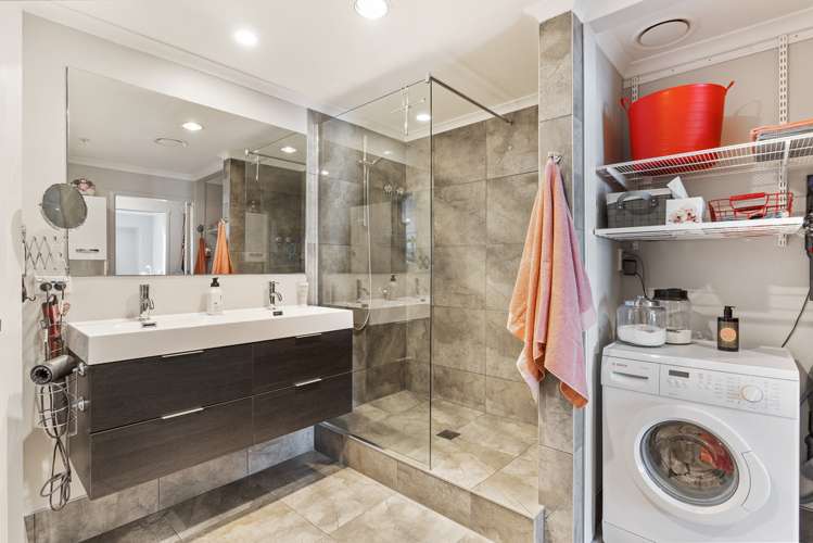 1b/83 New North Road Eden Terrace_11