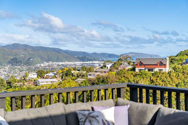 21 Renoir Avenue Belmont_19