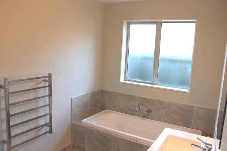 12 Amelia Place Wigram_9