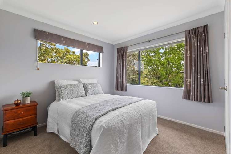 246 Hill Road The Gardens_15