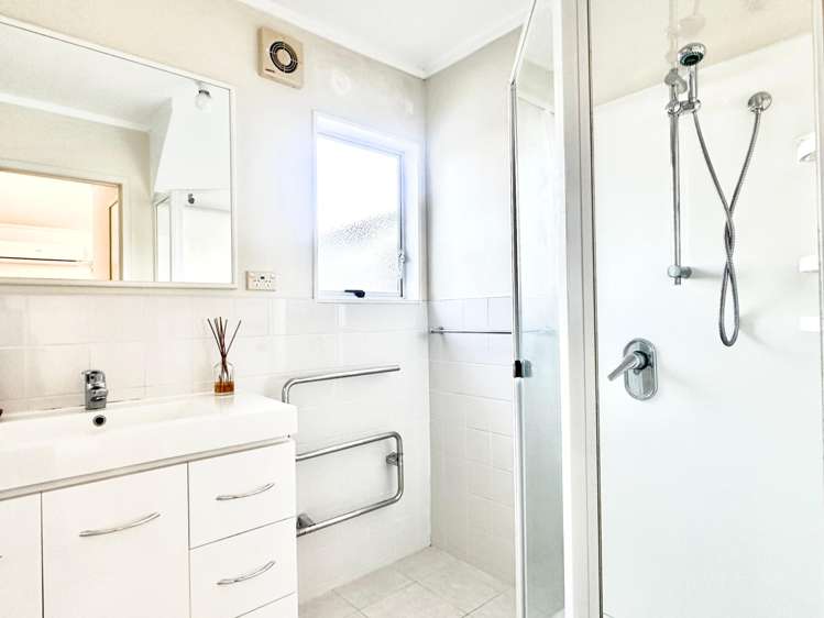  A/2 Sirius Place Botany Downs_14