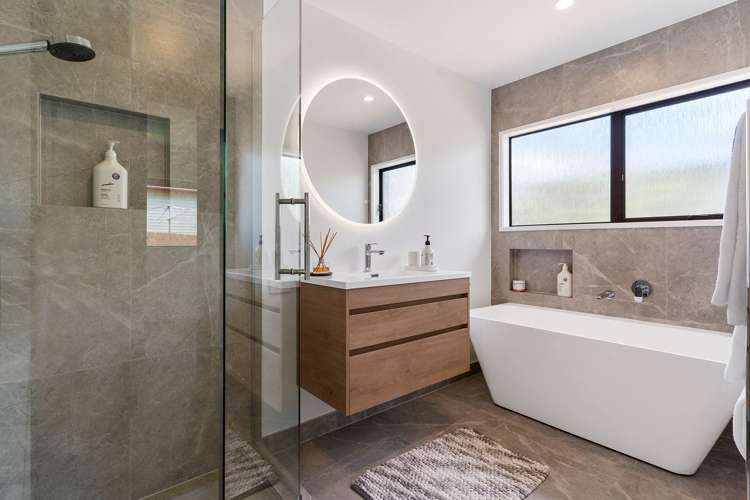 2/136 Barrack Road Mount Wellington_6