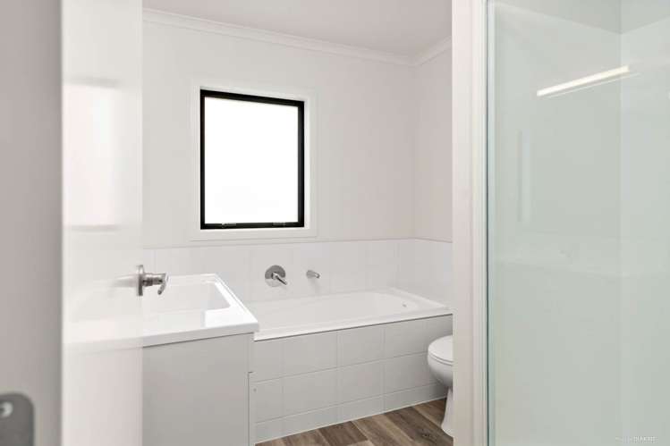 8a Kintara Drive Massey_5