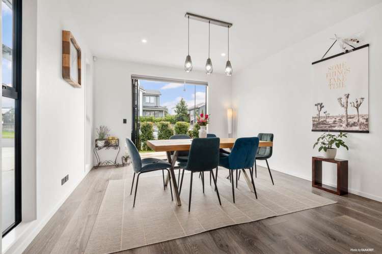 31 Couldrey Crescent Red Beach_8