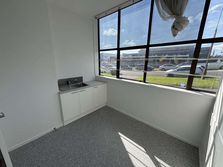 1 & 1A Bentinck Street New Lynn_9