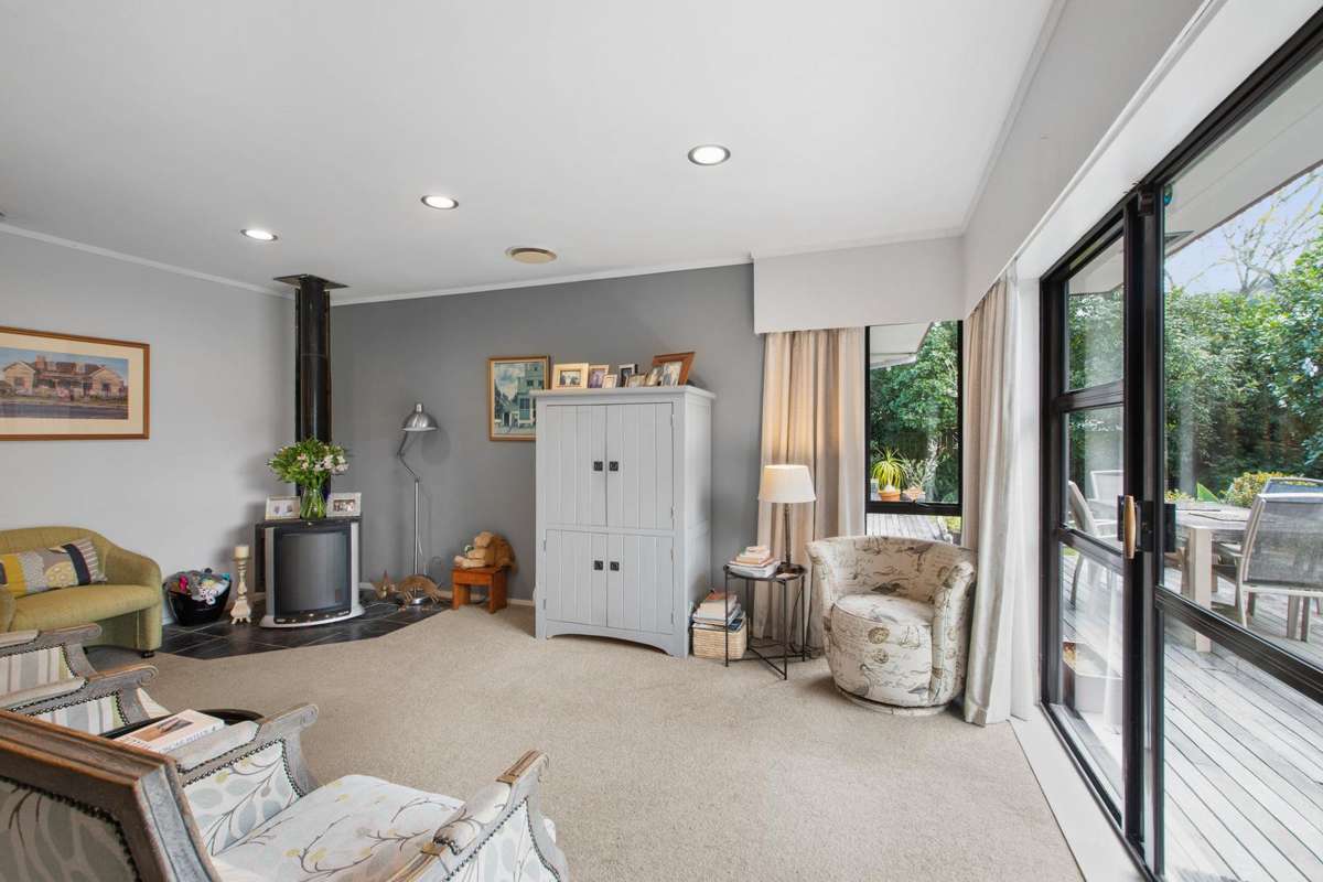 36 North Road_4