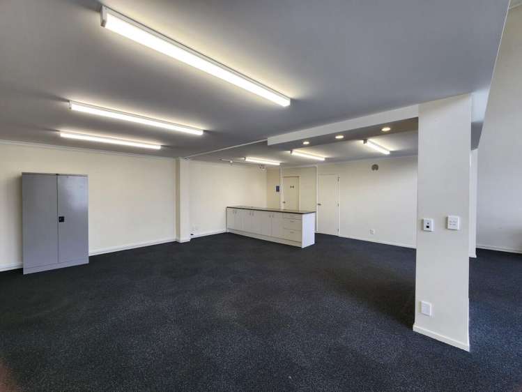 102 Kapiti Road Paraparaumu_2