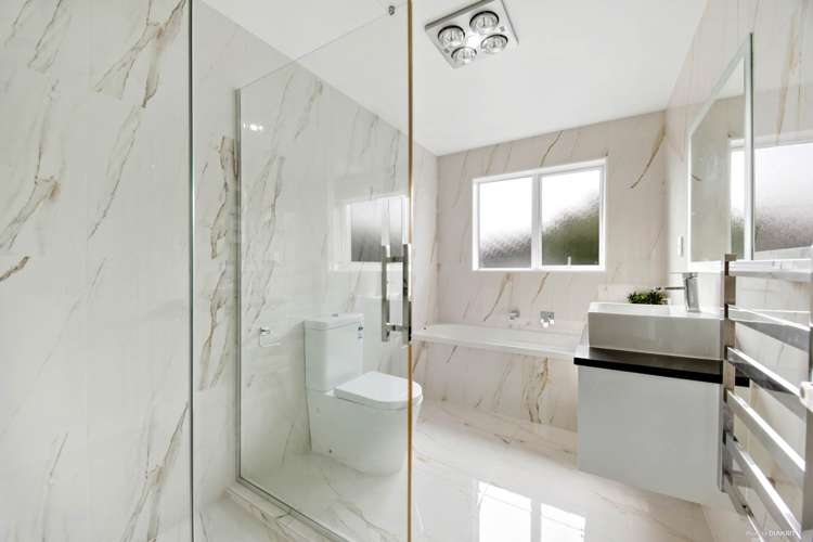 22 Savina Court Flat Bush_10