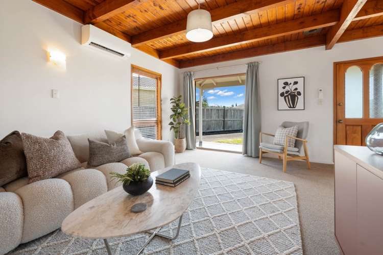 1/46 Halberg Street Glenfield_2