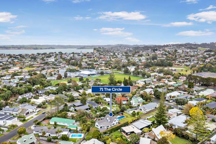 71 The Circle Manly_22