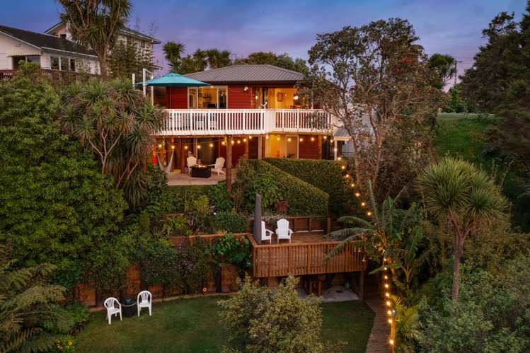 274 Glengarry Road Glen Eden_0