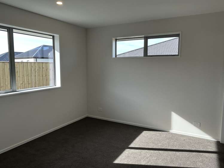 30 Crossley Avenue Woodend_7