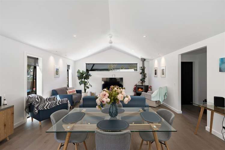 20 Howden Drive Jacks Point_12