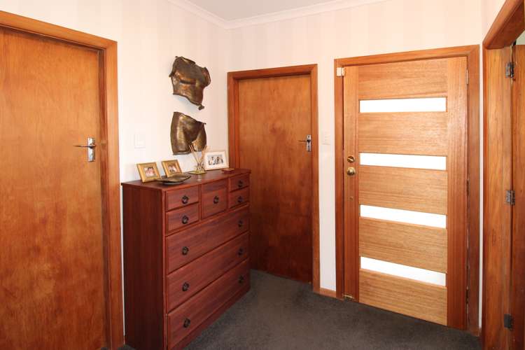 36 Brooklyn Road Carterton_10