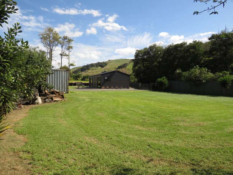 15 Blakes Approach Mahia_15