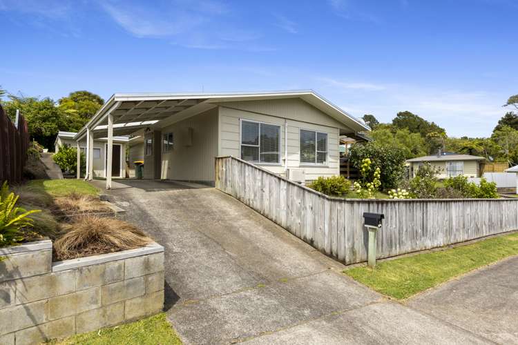 1 Ross Place Blagdon_9