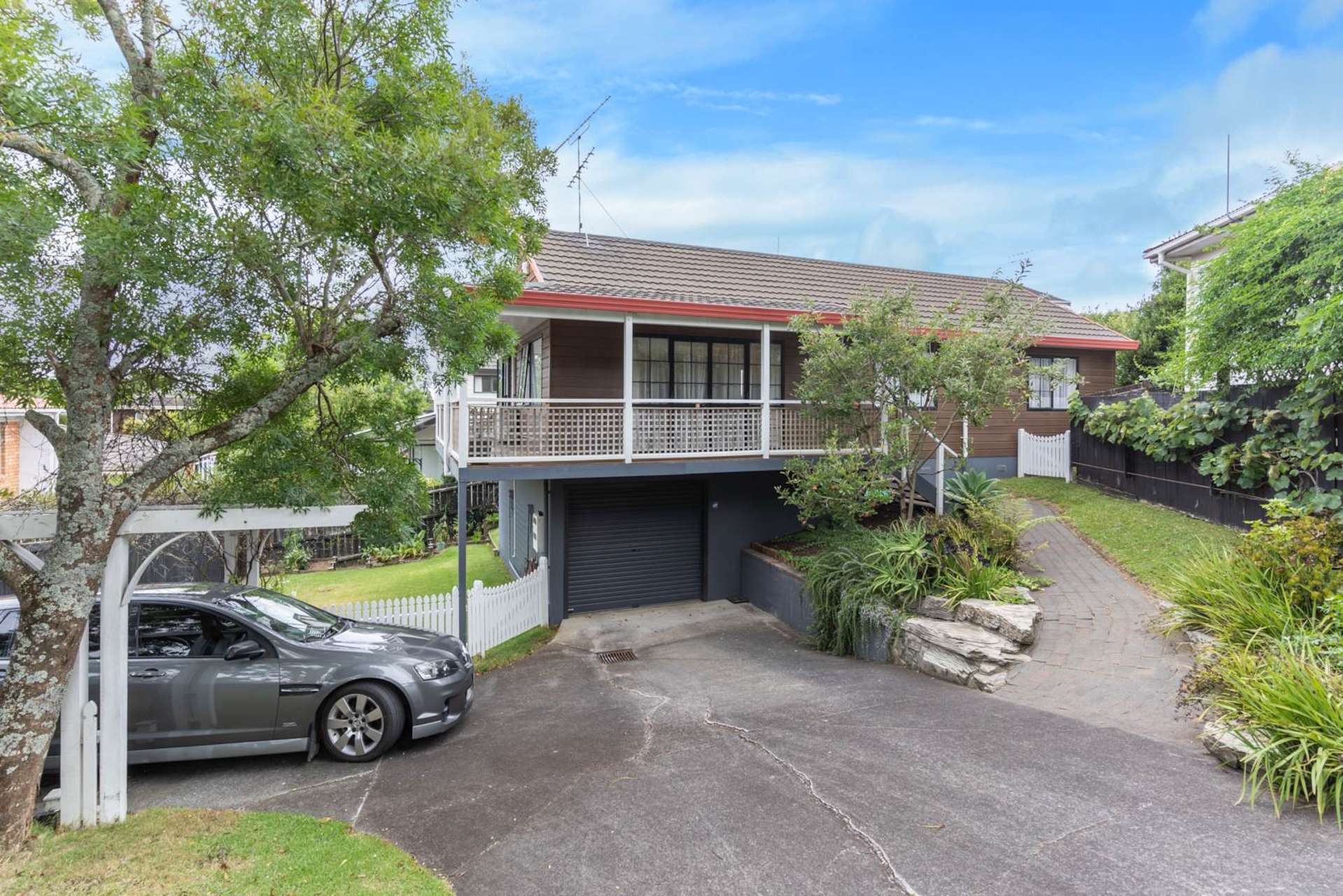 2/114 Gossamer Drive Pakuranga Heights_0