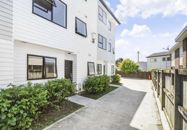 4/16 May Street Hamilton East_1