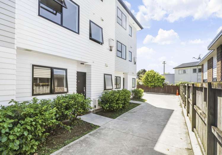 4/16 May Street Hamilton East_1