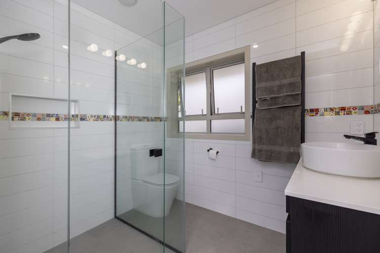 351 Rosetta Road Raumati Beach_22