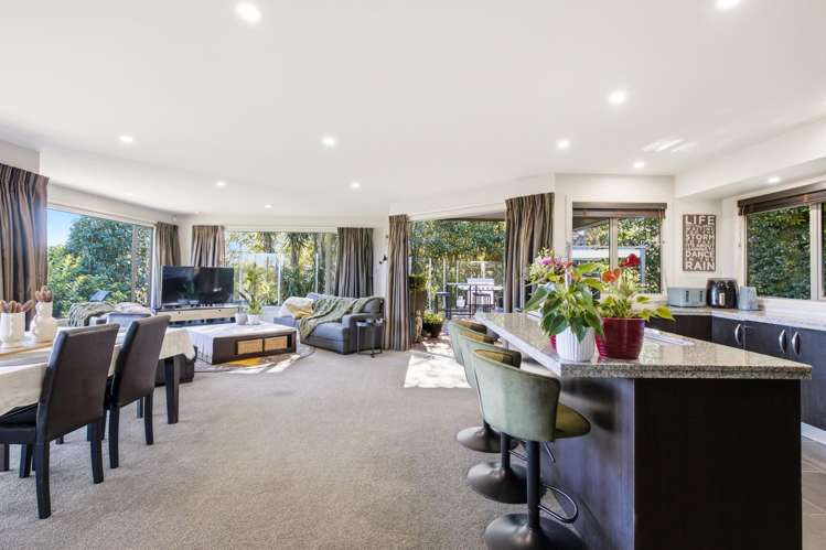 91 Hill View Drive_4