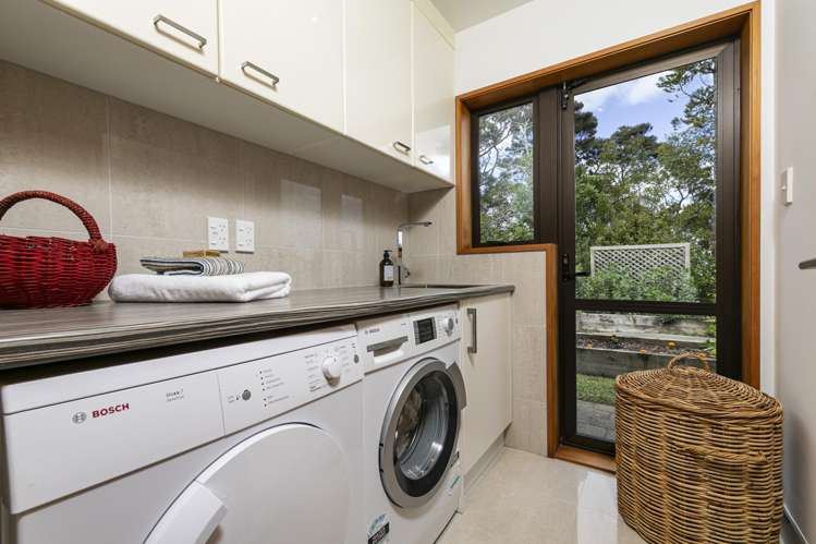 6 Te Kawau Pass Greenhithe_27