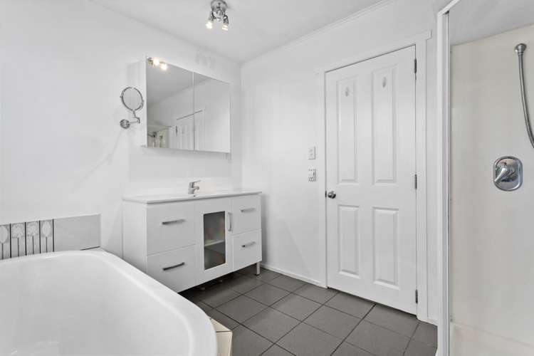 45 Hinemoa Street Whakatane_13