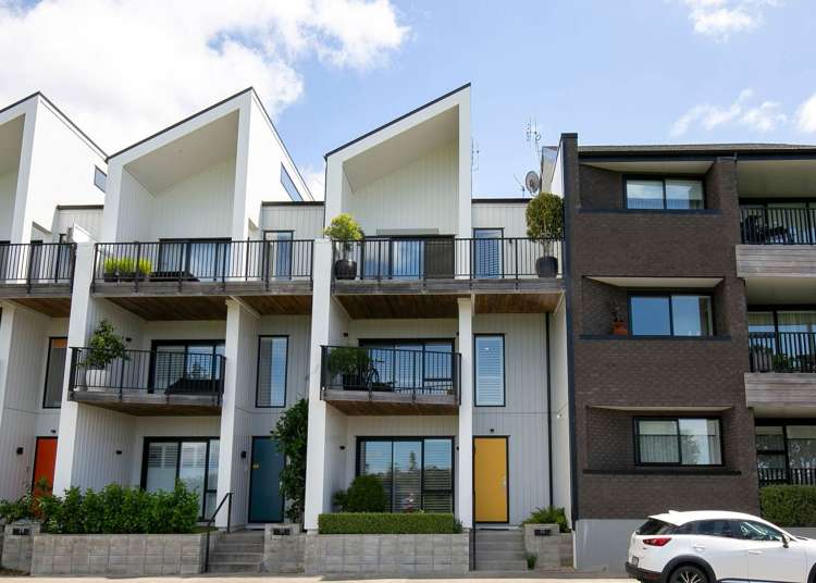 32 Catalina Bay Drive Hobsonville_13