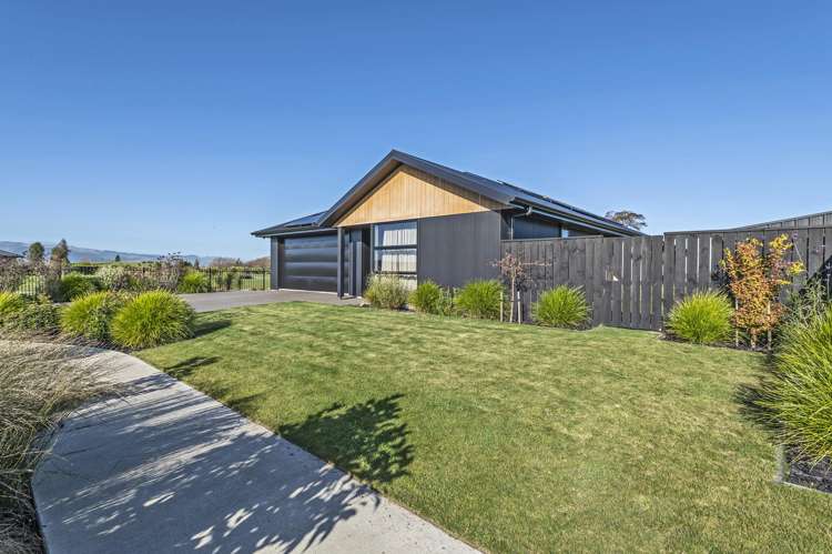 28 Hollard Crescent_2