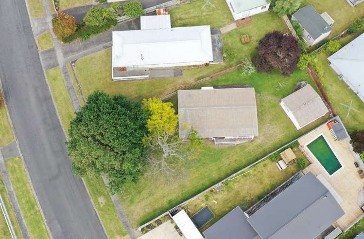 109 Charleston Avenue Whangamata_15