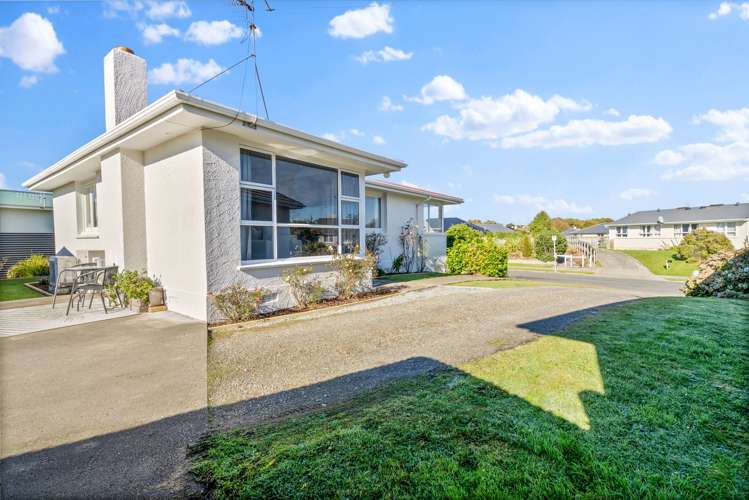 39 Conway Crescent Glengarry_21