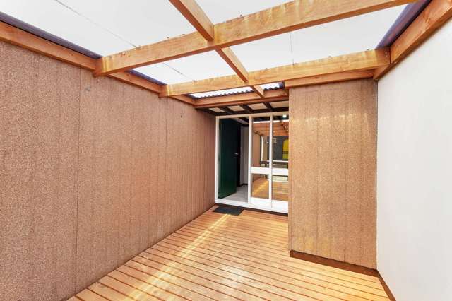 8 Banks Place Tawhero_4