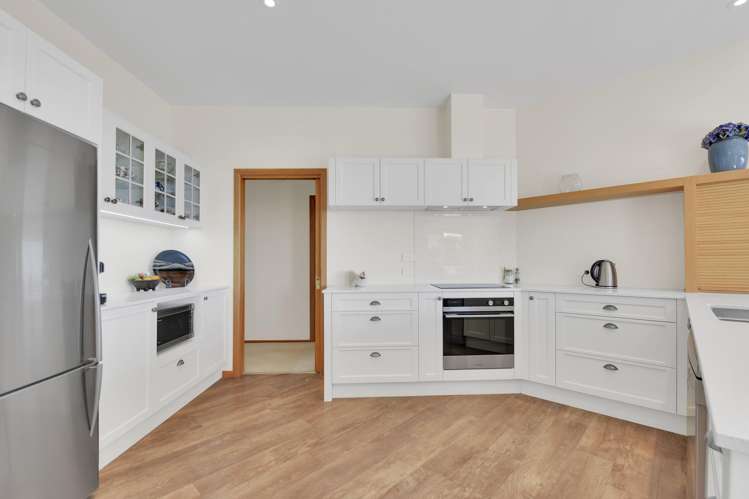 33 Valhalla Drive Richmond_7