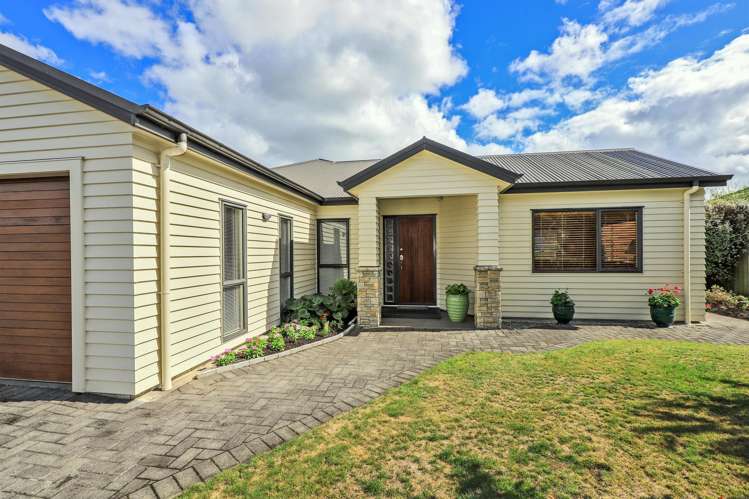 2 Kentia Place Havelock North_16