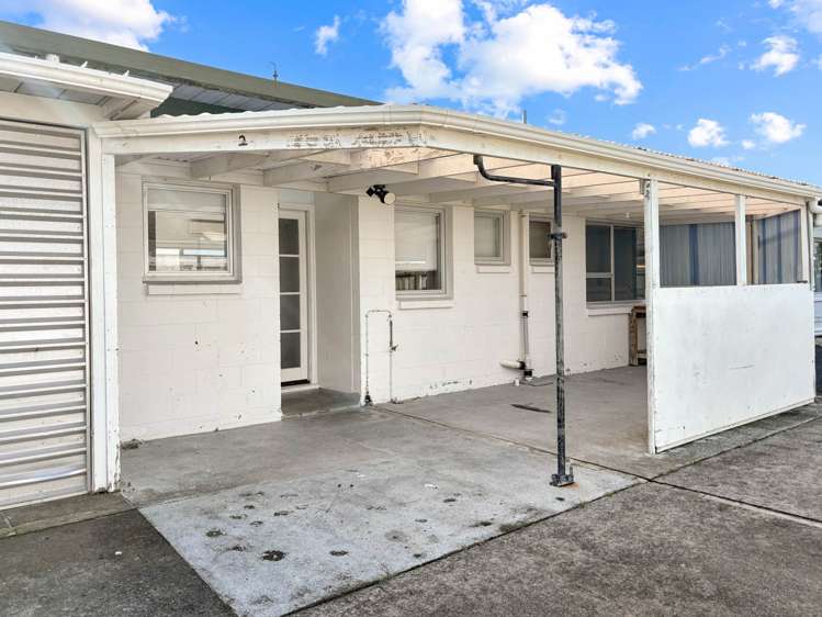 2/32 Canal Road Avondale_11