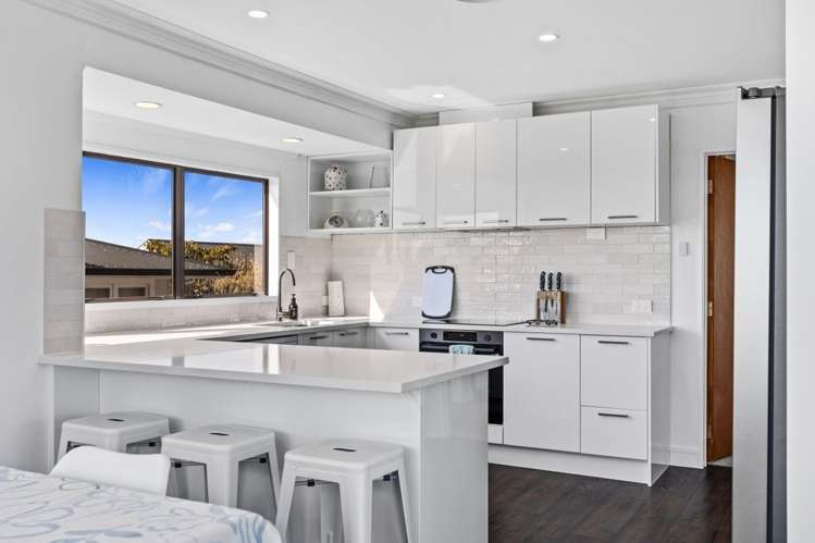 816 Papamoa Beach Road_0