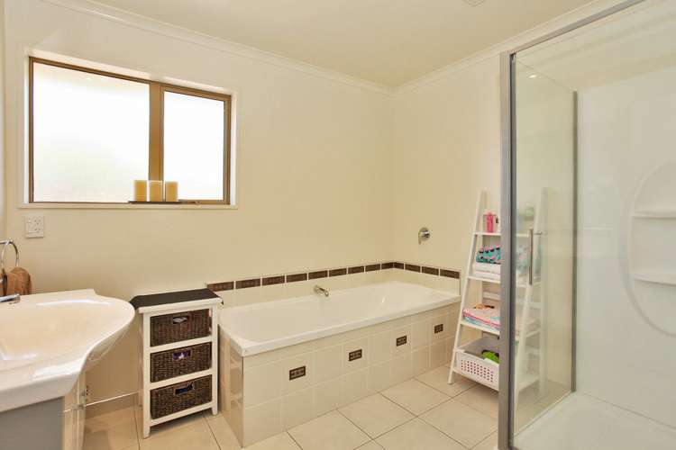 8 Papaumu Green Parklands_17