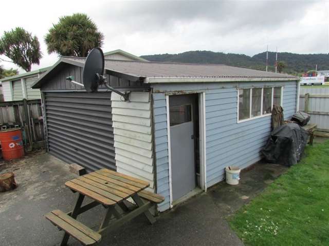 11 Milton Road Greymouth_2