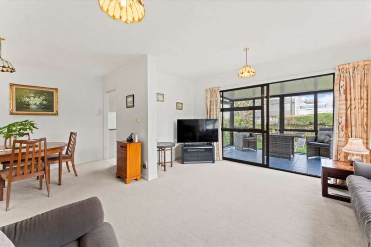 1/51 Anzac Road Browns Bay_11