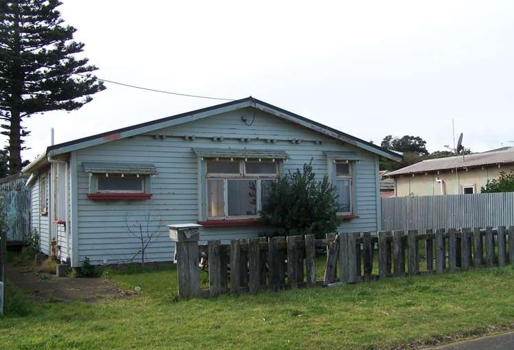 8 Tregenna Street Castlecliff_12