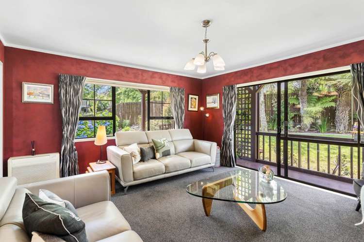 2/11 Landsberg Way Windsor Park_5