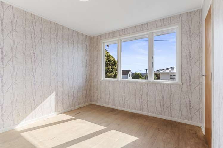 1/17 Fairclough Road Beach Haven_12